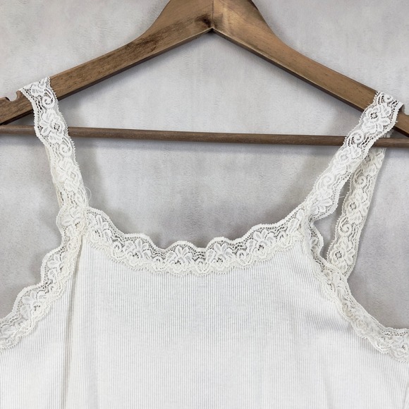 Y2K Lace Trim Womens Tank Top Medium Ribbed Stretch Coquette‎ Preppy Retro Soft - Picture 3 of 9